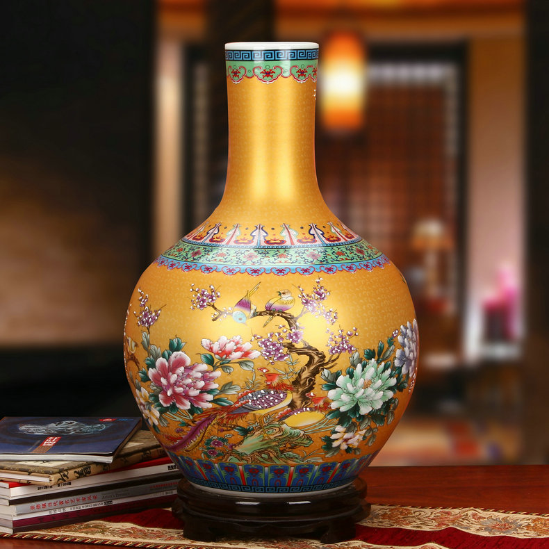 景德鎮陶瓷仿古琺瑯彩牡丹鳳凰天球瓶(金色)