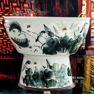 景德鎮高腳陶瓷魚缸蓮年有余