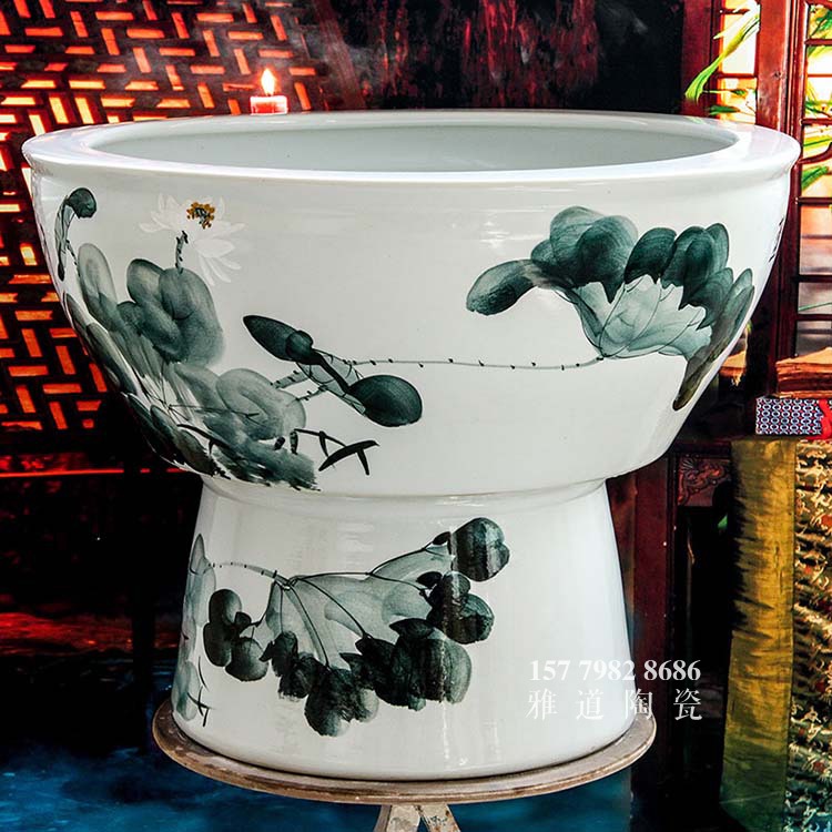 景德鎮高腳陶瓷魚缸蓮年有余-側面