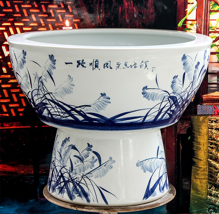 手繪青花陶瓷魚缸一路順風-題字