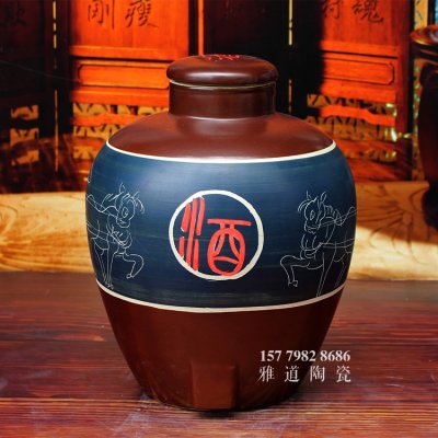 10-50斤景德鎮線條雕刻馬車陶瓷酒壇