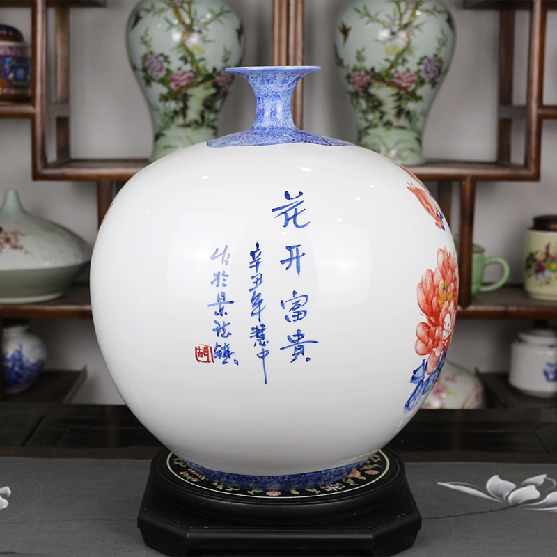 胡慧中手繪牡丹陶瓷花瓶（花開富貴）(圖3)