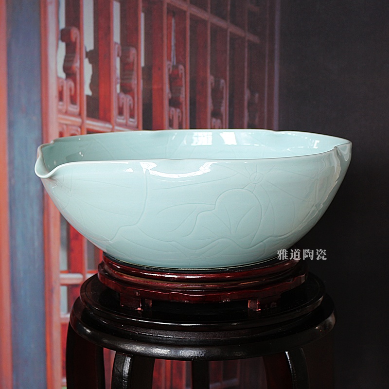 影青雕刻陶瓷荷花盆烏龜缸(圖1)