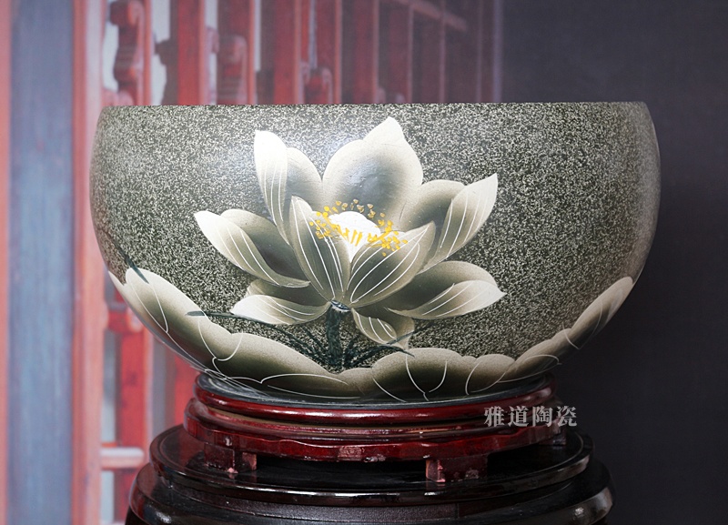 手繪荷花景德鎮陶瓷聚寶盆(圖5)