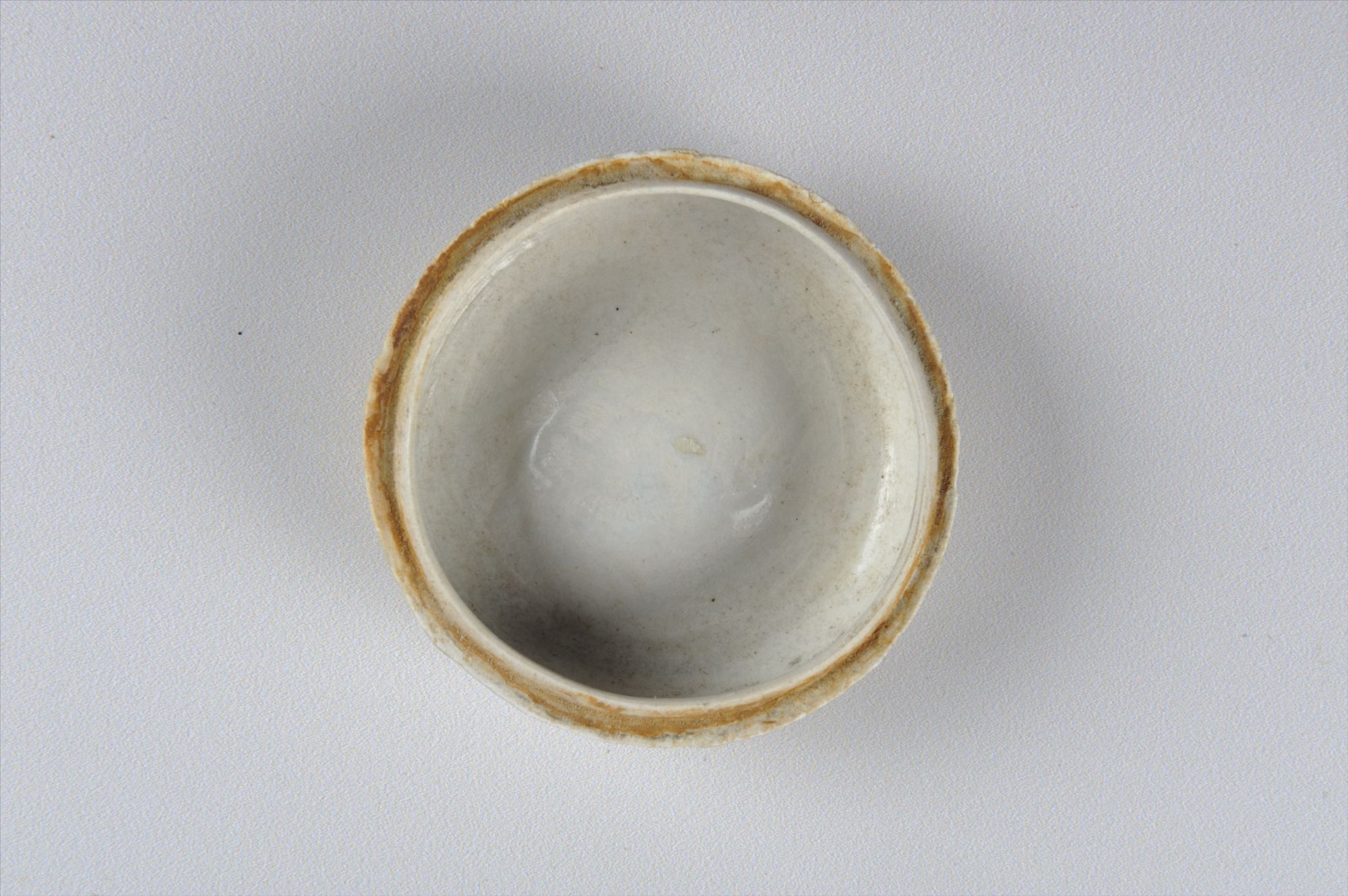 南宋青白瓷粉盒特點，如何鑒別年代（圖3）