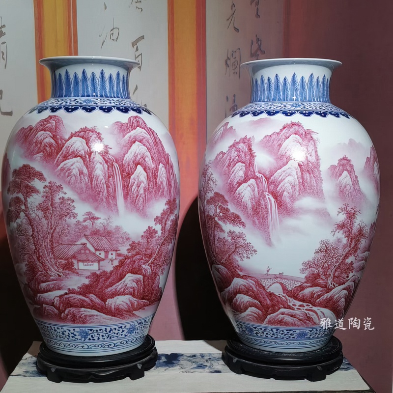 一對瓷器的釉面發色為什么不一樣？(圖1)